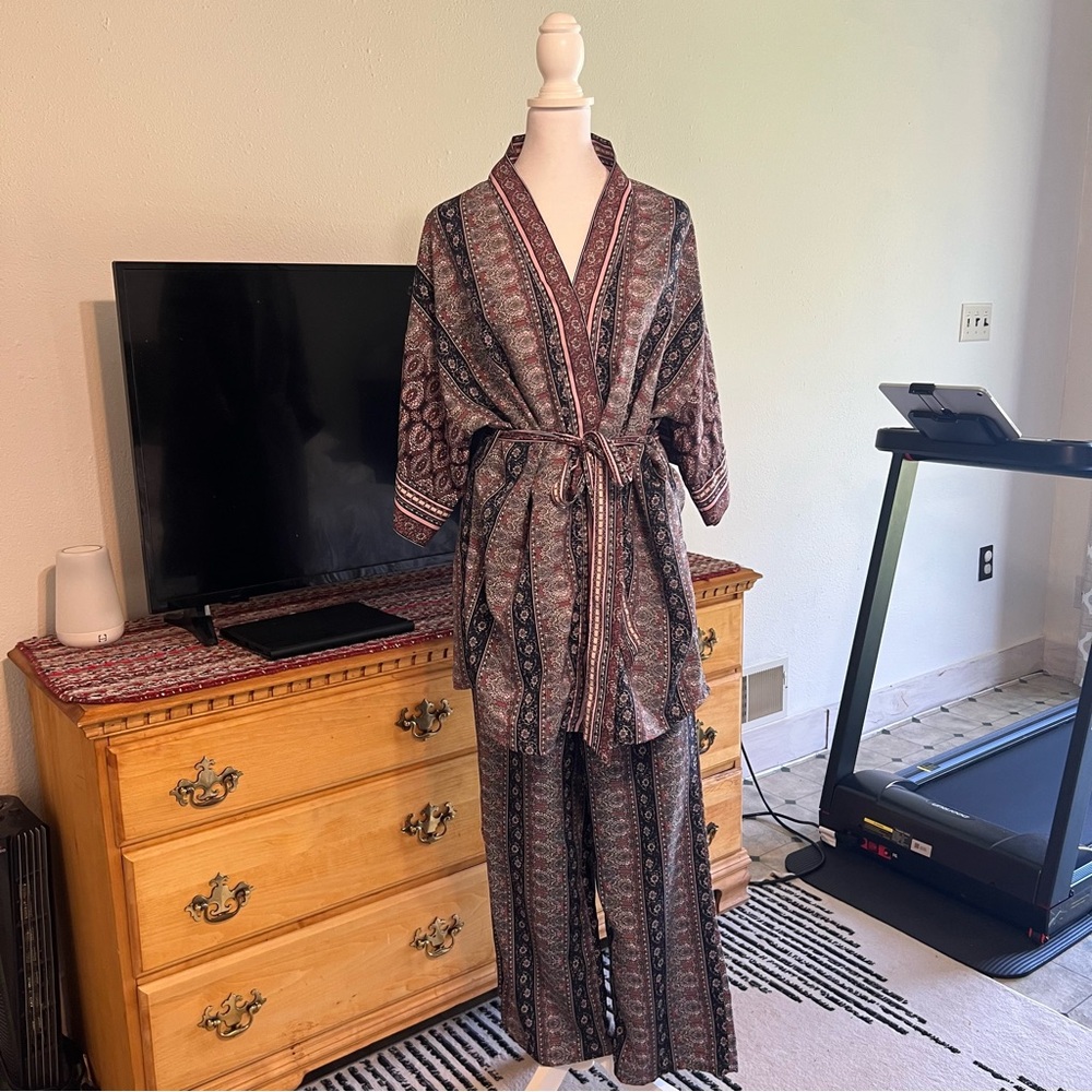 Japna lounge set both size S
